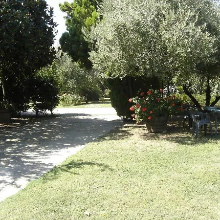 ベッド・アンド・ブレックファスト Il Boschetto 3*